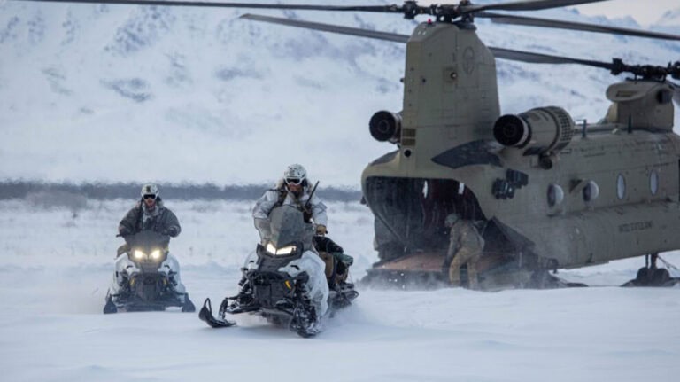 U.S. SPECIAL OPERATIONS AND THE SHADOWY PROMISE OF IRREGULAR CAMPAIGNS